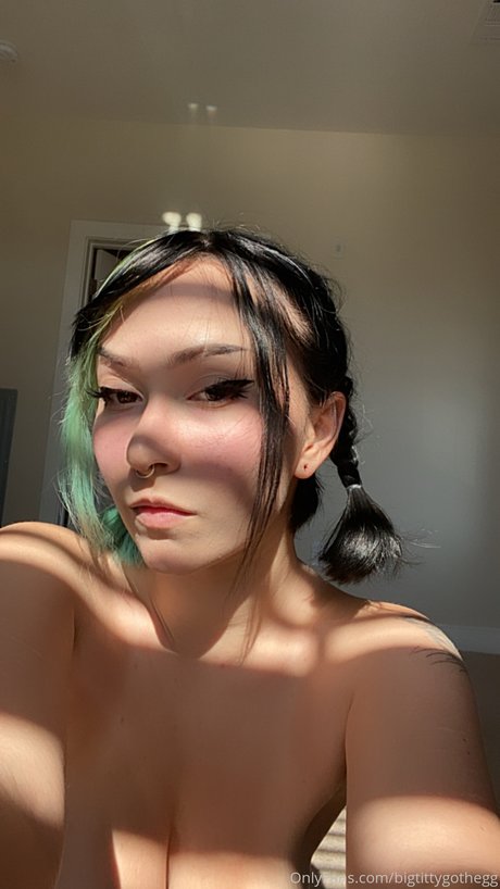 Bigtittygothegg