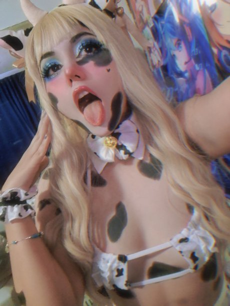 Lemon Crush Cosplayer