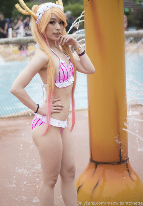 Meowieantoinette