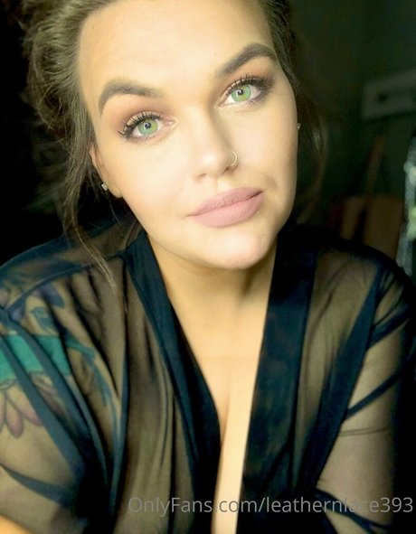 Leathernlace393