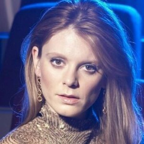 Emilia Fox