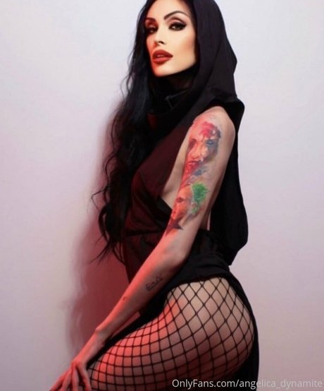 Angelicadynamite