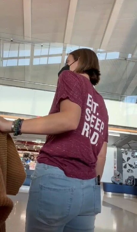 Ashley Victoria Robinson