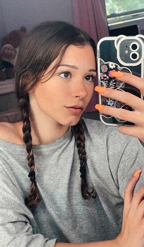 Nikki Woods