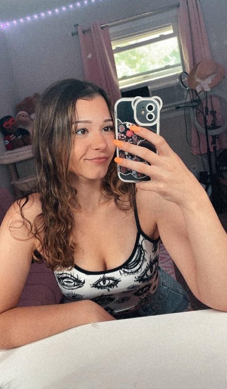 Nikki Woods