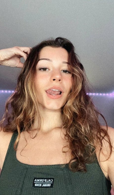 Nikki Woods