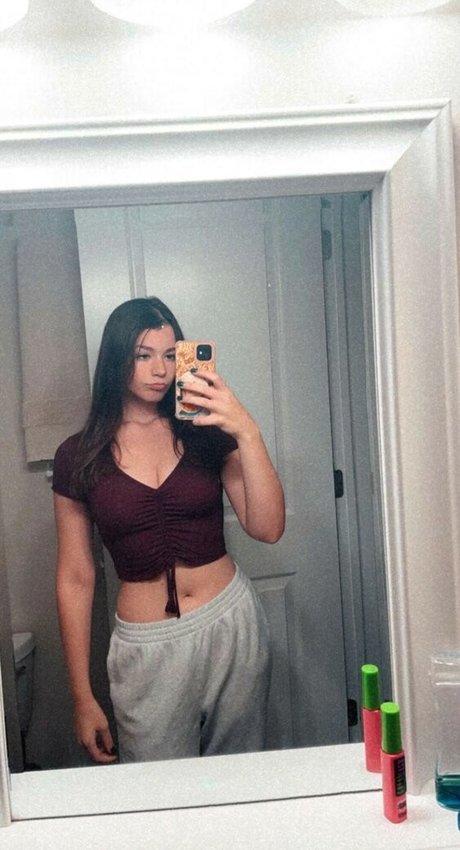 Nikki Woods