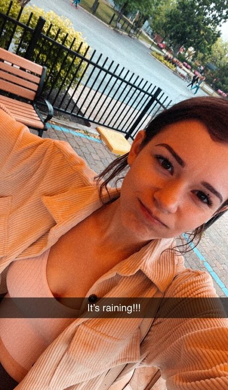 Nikki Woods