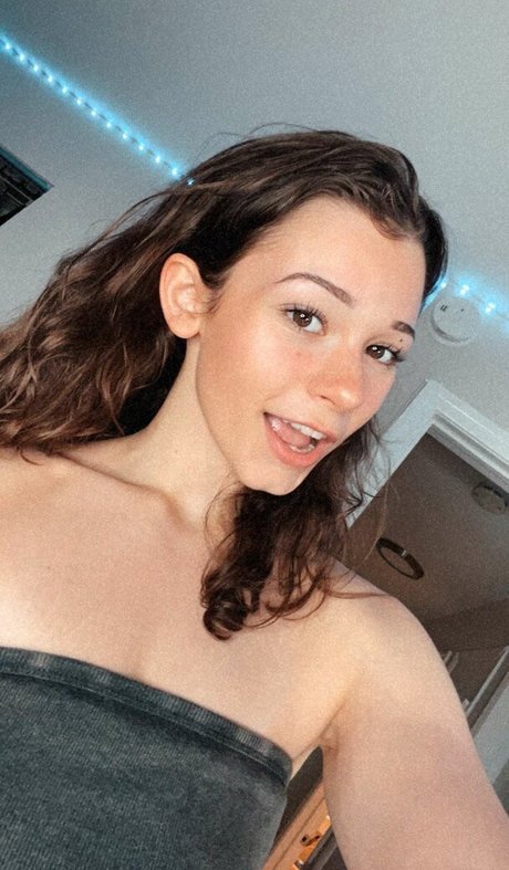 Nikki Woods