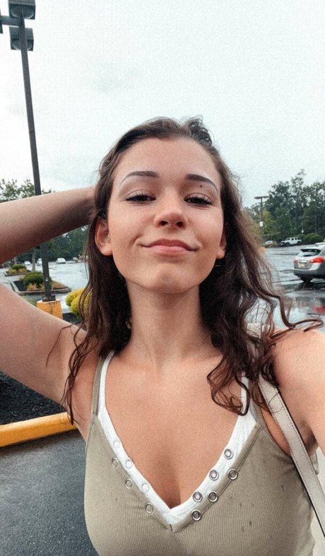 Nikki Woods