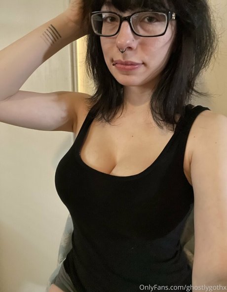Ghostlygothx