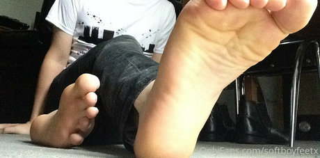 Softboyfeetx