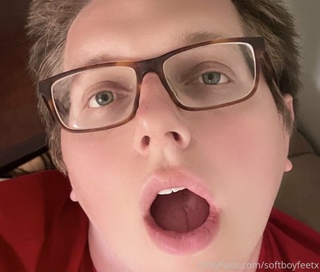 Softboyfeetx