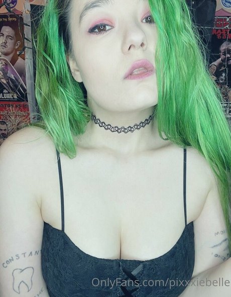 Pixxxiebelle