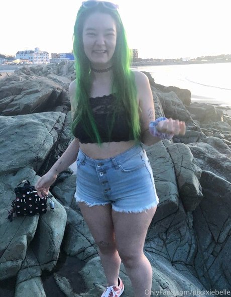 Pixxxiebelle