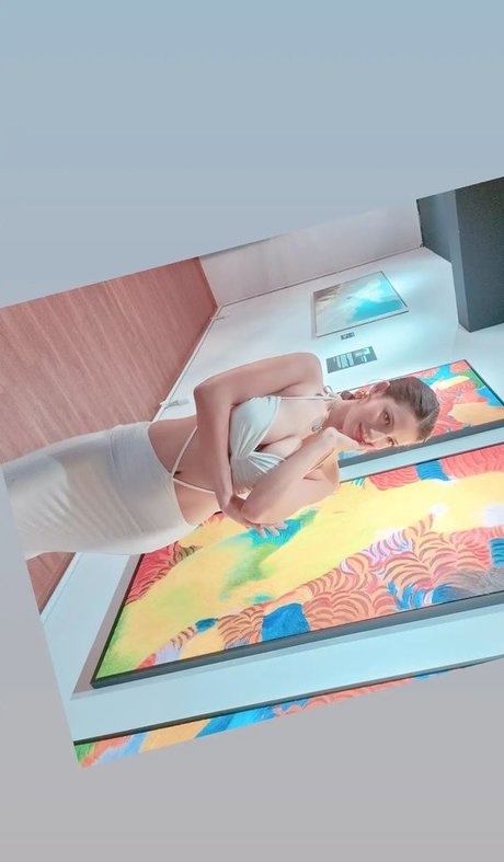 Samantha Katie James