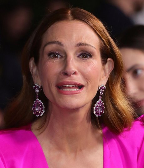 Julia Roberts