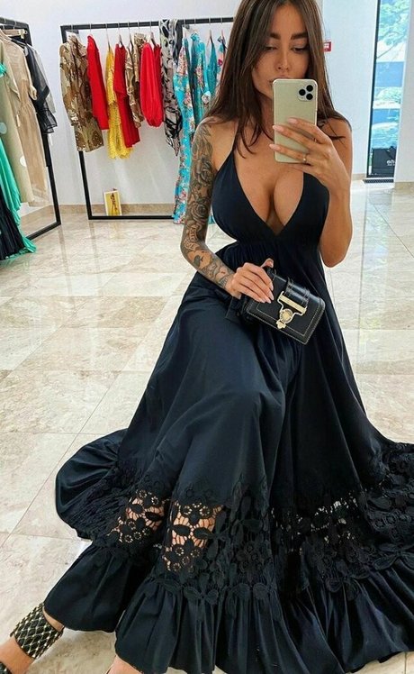 Alena Omovich