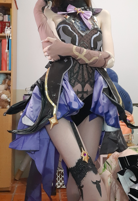 Kiki Glitter Cosplay