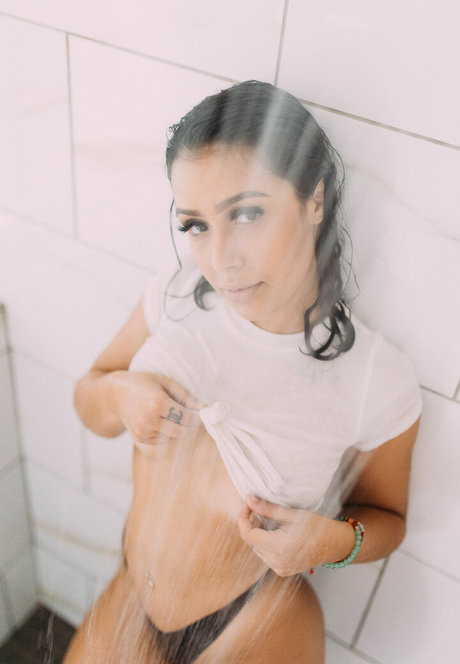 Ratchetshawtygoddess