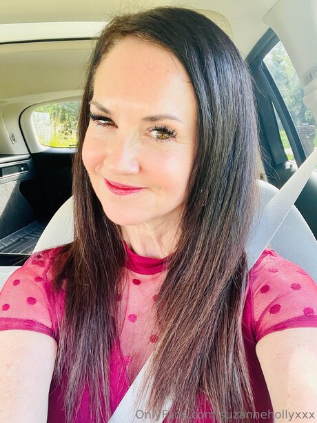 Suzannehollyxxx