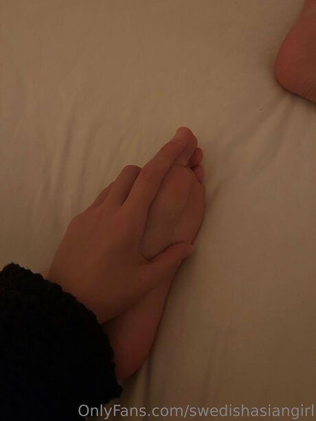 Petite Halfasiangirl