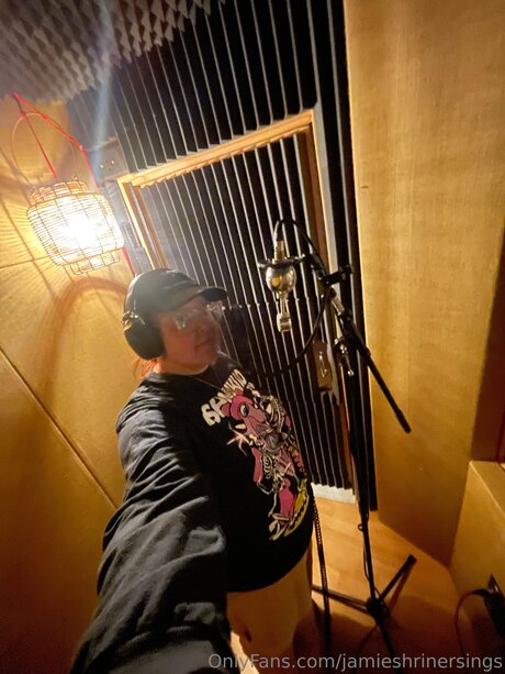 Jamieshrinersings