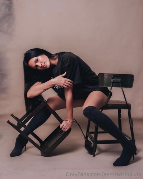 Asmrwitholivia