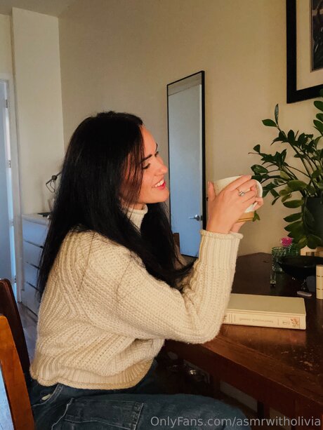 Asmrwitholivia