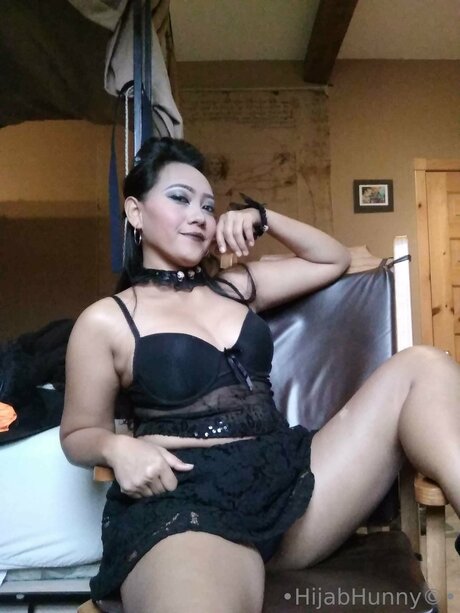 Hijabhunny Srs