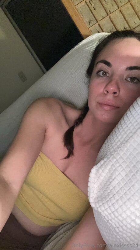 Alexissss24