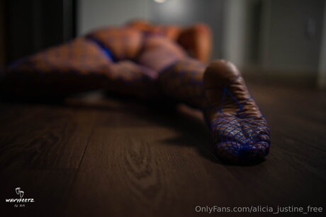Alicia Justine Free
