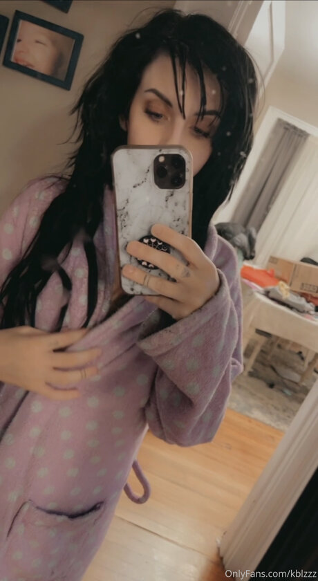 Kblzzz  nude leaked OnlyFans photo