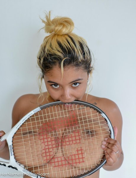 Heaven Sapphire Roque