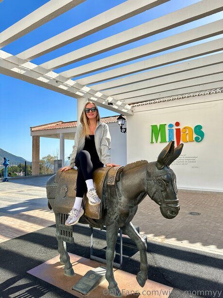 Wise Mommyy  nude leaked OnlyFans photo