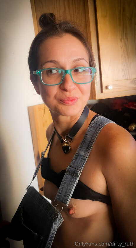 Dirty Ruth