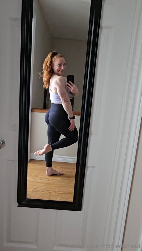 Fitlittleredhead