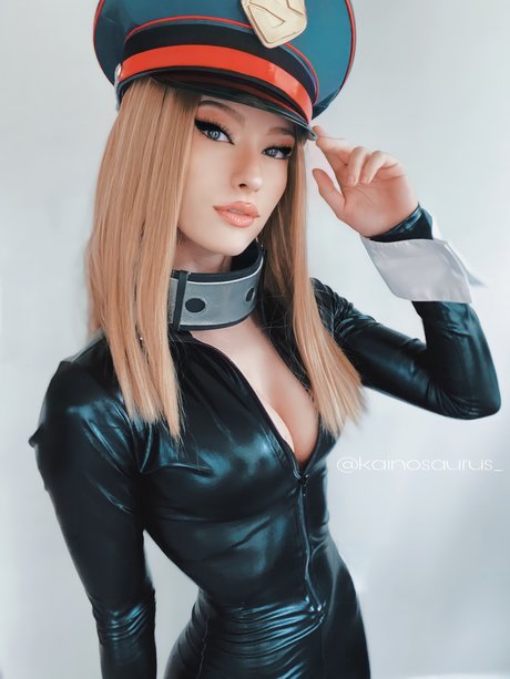 Thedaberrytwins Alex And Leah