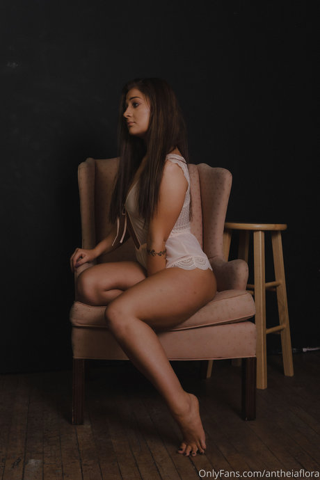 Antheia Flora