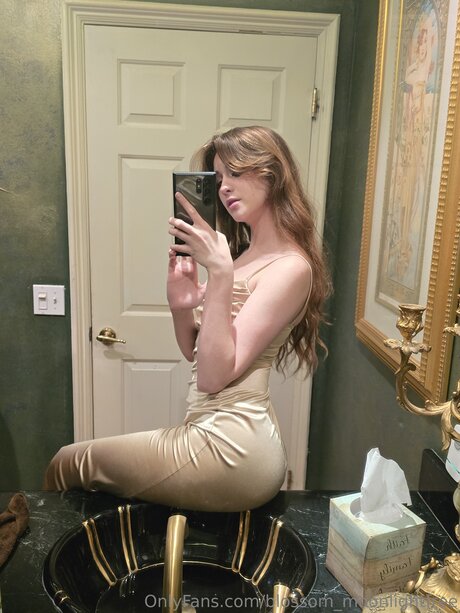 Blossom Moonlightfree