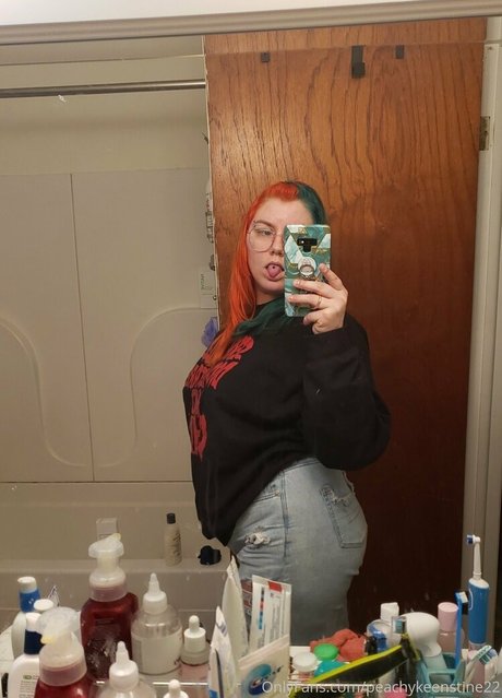 Peachykeenstine22