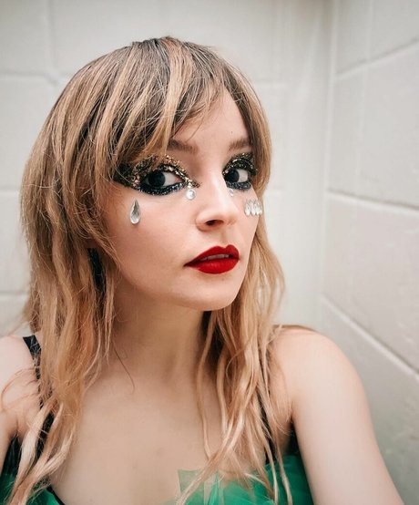 Lauren Mayberry
