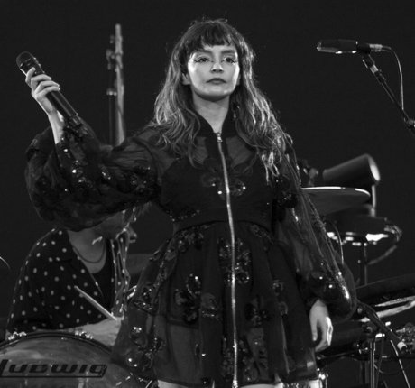 Lauren Mayberry