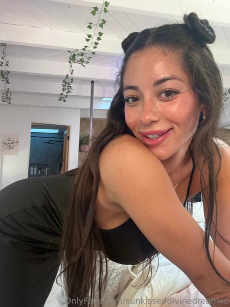 Sunkisseddivinedreamxo