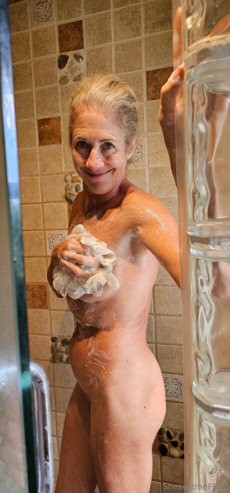 Sheswitmefree  nude leaked OnlyFans photo