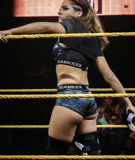Dakota Kai