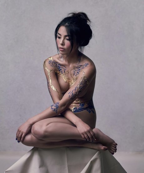 Anna Akana