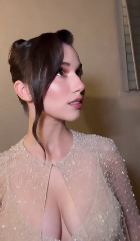 Grace Caroline Currey