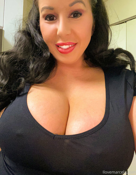 Latinamilfnyc