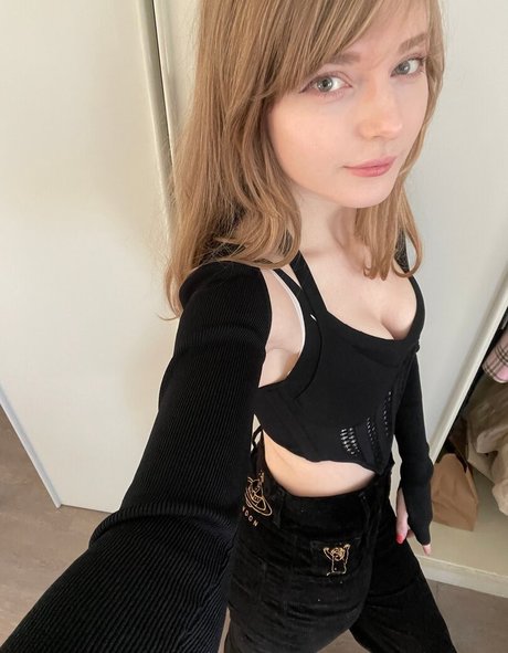 Ella Freya